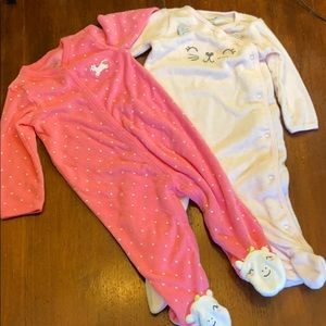 *SOLD* Carter’s NWOT terry cloth sleepers set of 2